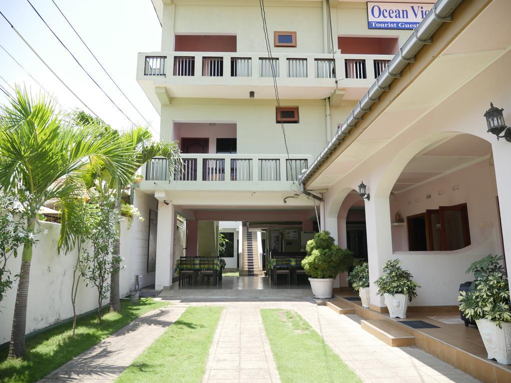 Ocean View Tourist Guest House At Negombo Beach Near The Airport Екстериор снимка